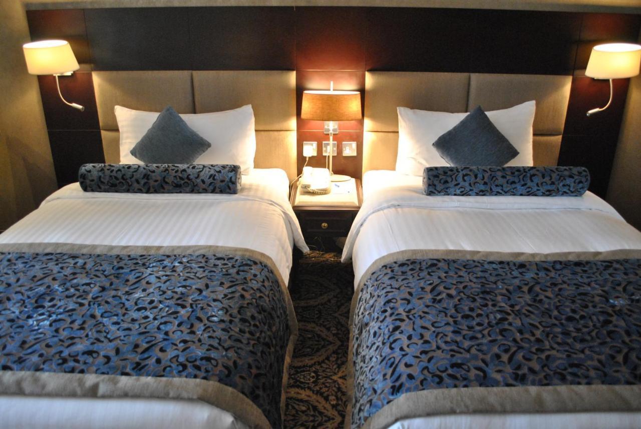 Chelsea Plaza Hotel Дубай Экстерьер фото