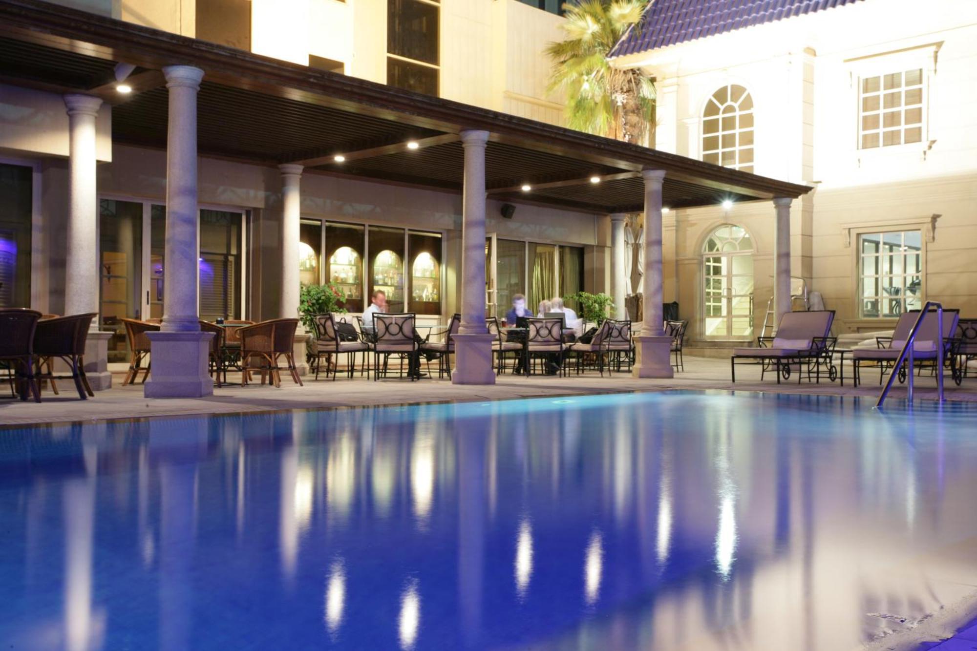 Chelsea Plaza Hotel Дубай Экстерьер фото