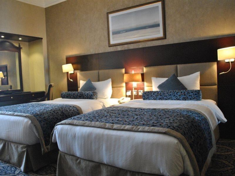 Chelsea Plaza Hotel Дубай Экстерьер фото