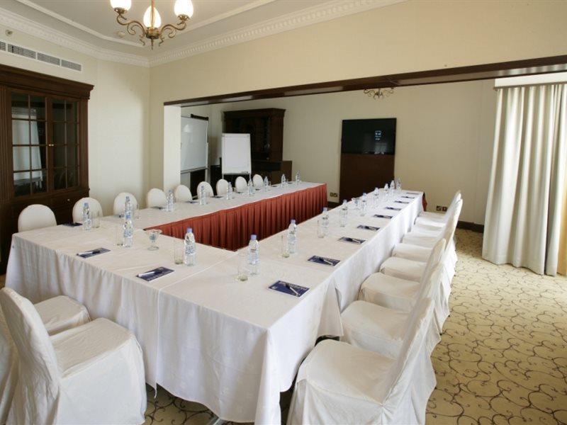Chelsea Plaza Hotel Дубай Экстерьер фото
